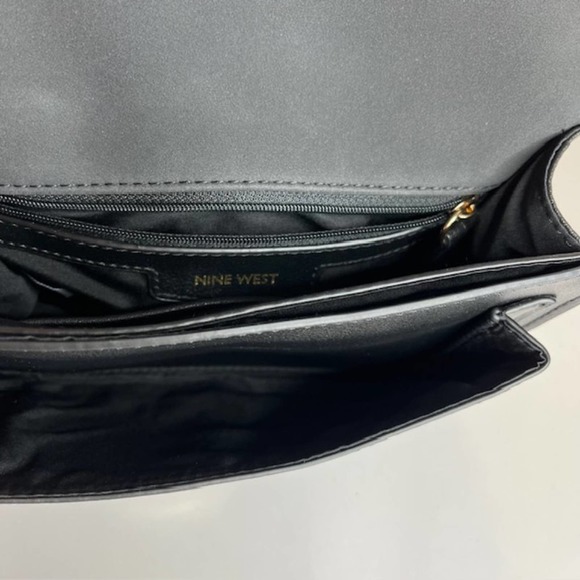 New Nine West Black Convertible Chain Crossbody Flap - Picture 8 of 14